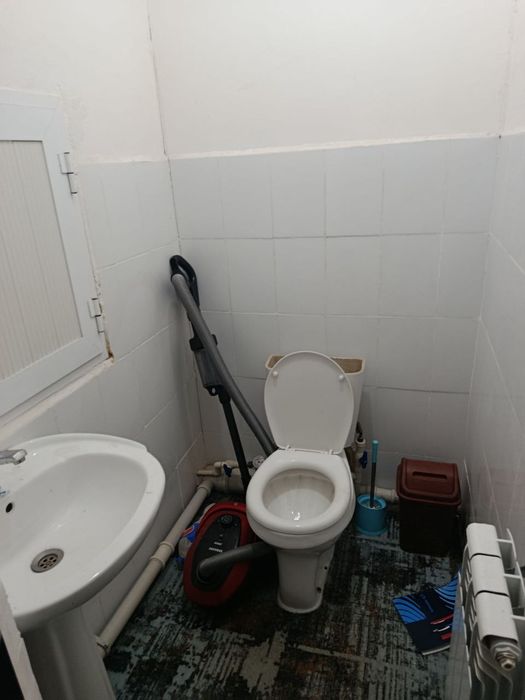 Navoiy Cityda 3 xonali kvartira sotiladi.
