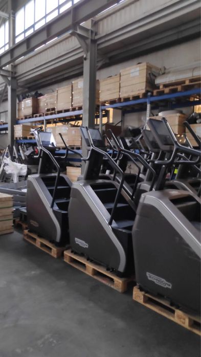 Depozit Aparate Fitness Technogym & Life Fitness