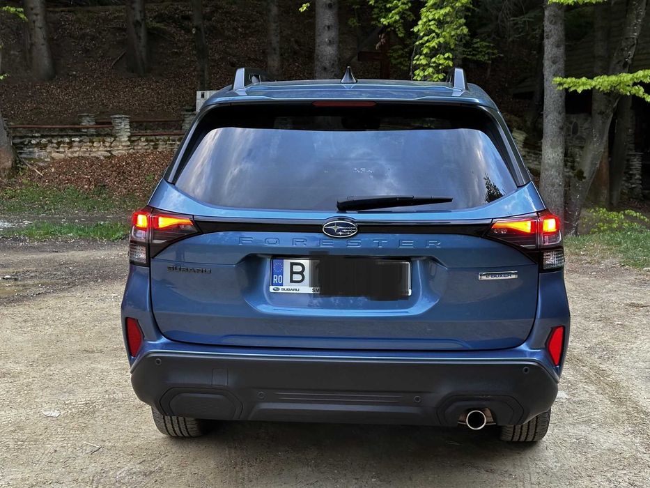 subaru forester 2025