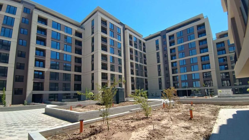 Продава се Двустаен апартамент в Раковски - 70 кв.м за 1515 €/кв.м - Снимка #2