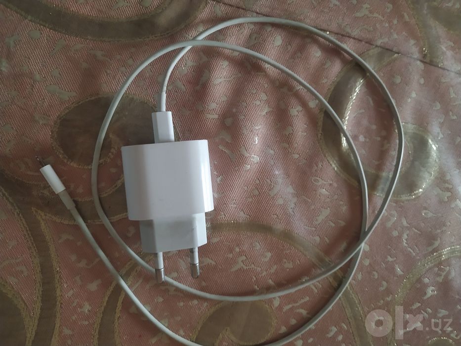 Iphone orginal zaryadchik 1 oy ishlagan