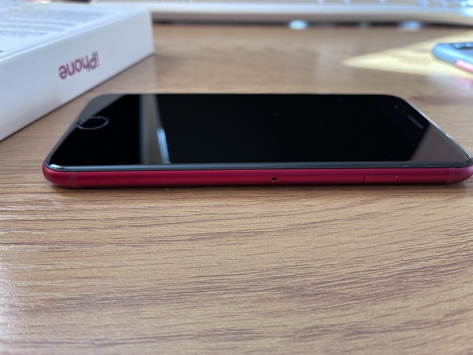 iPhone SE3 128 Гаранция 15 месеца
