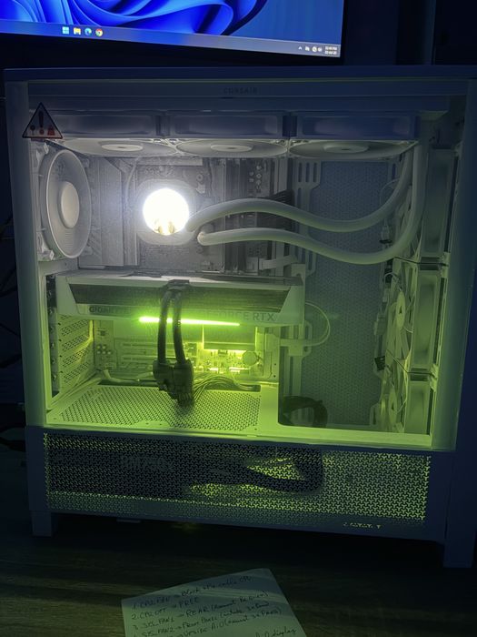 PC Gaming sau Streaming RTX 5070, 32GB RAM - 14.200 lei