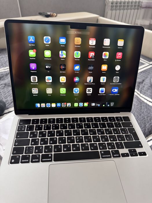 MacBook AIR 13, M2 чип