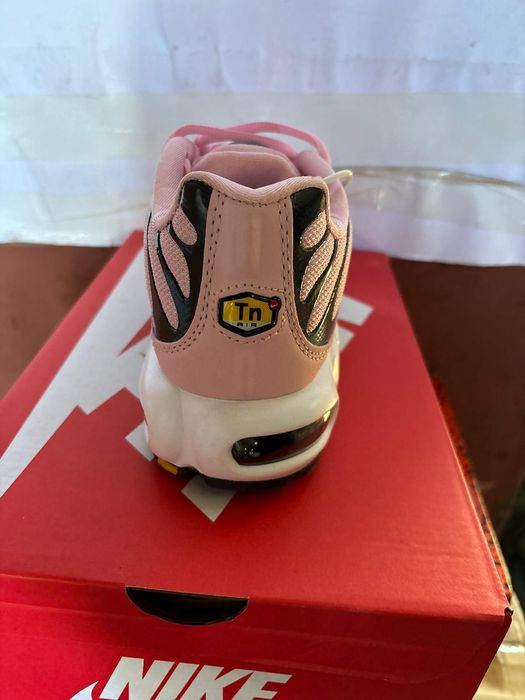 Nike air max plus glaze