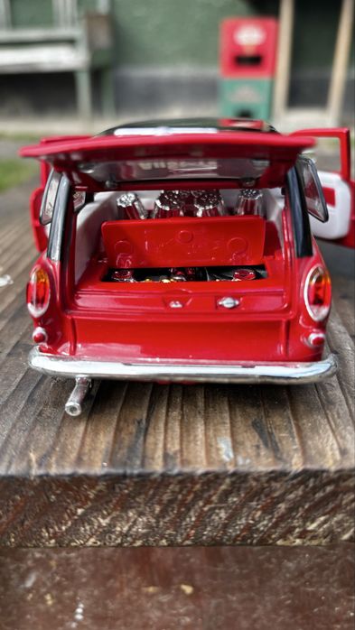 Macheta vw 1600 squareback Maisto