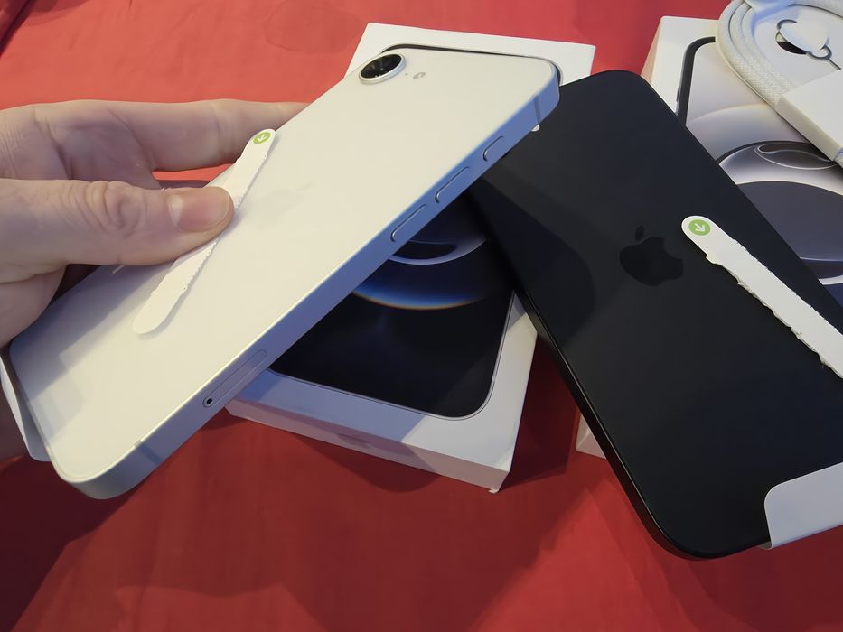-Iphone 16E, Nou, 128Gb, 8Ram, 0 cicluri incarcare, neactivat, nefolos
