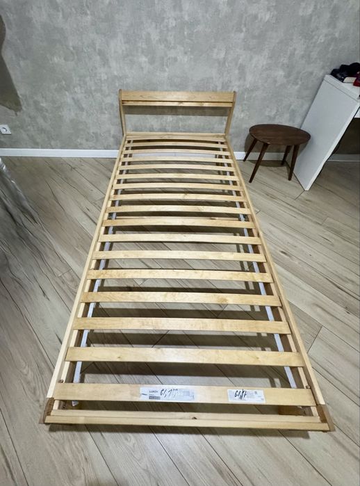 Кровать односпальная