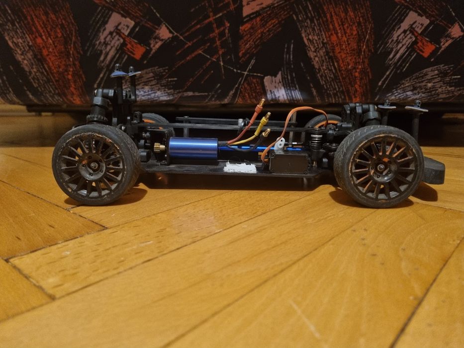 Rc car turnigy 1/16 extreme rally brushless модел
