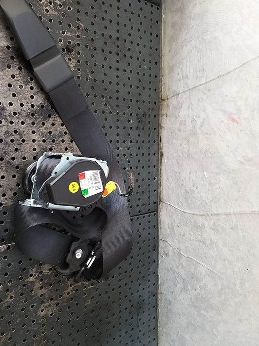 Centura siguranta stanga fata skoda superb 2 3t facelift 629973700