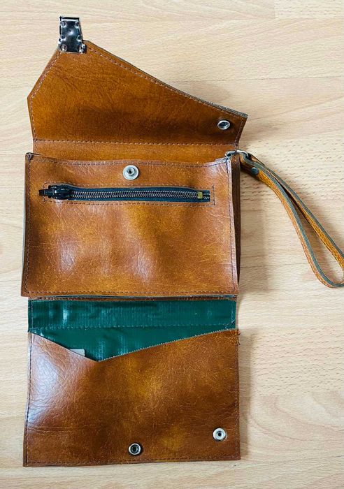 Мъжка чанта/портфейл от преди 2000-та година