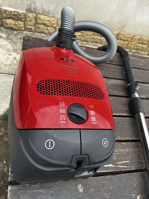 Aspirator Miele Powerline