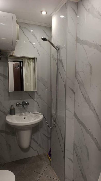 Дава се под наем Двустаен апартамент в Бургас, Възраждане - 60 кв.м за 498.27 € - Снимка #3