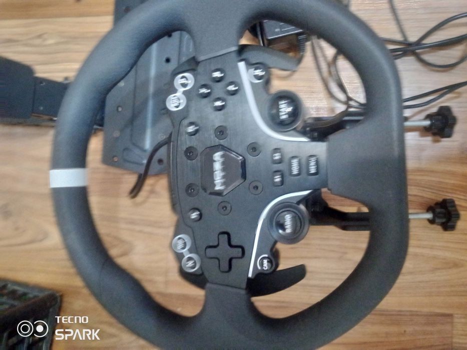 Руль  moza r3  новый