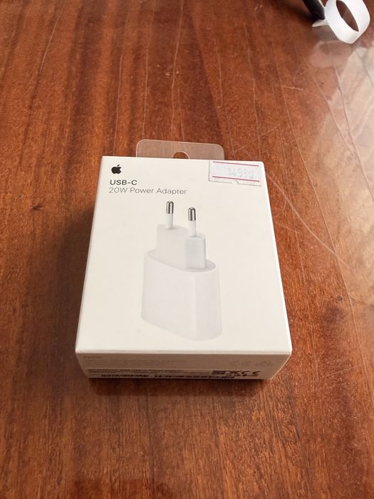 Продам Iphone 13 (128 гб) ios 18.3.2