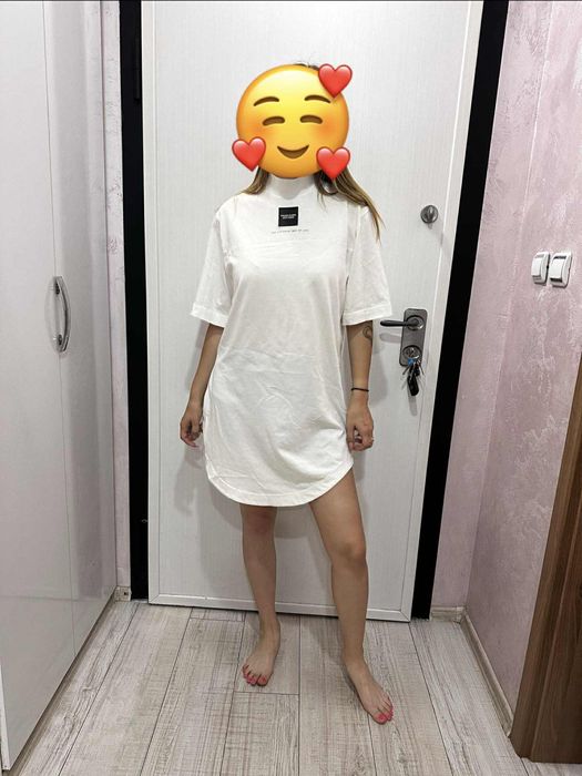 Рокля Pause, размер М, цвят бял