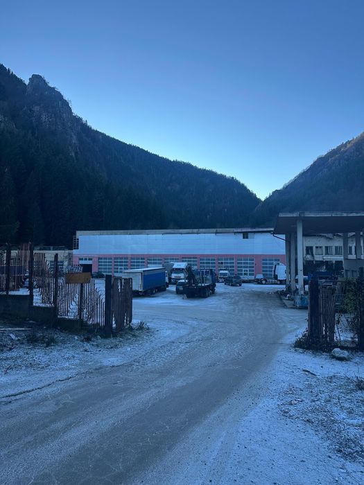 Продава супер база