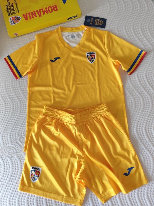 Set echipament Joma - Echipa Națională, 7-8 ani