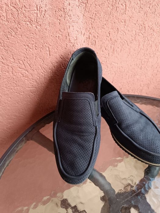 Мъжки спортни елегантни перфорирани обувки