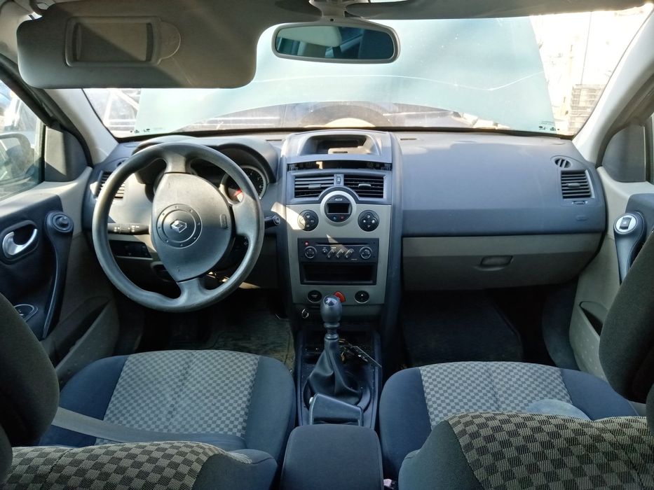 Dezmembrari  Renault MEGANE 2  2002  > 2012 1.9 dCi (BM0G, CM0G) Moto