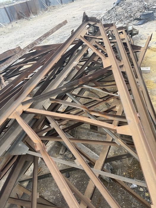 Продам балки фермы швеллер