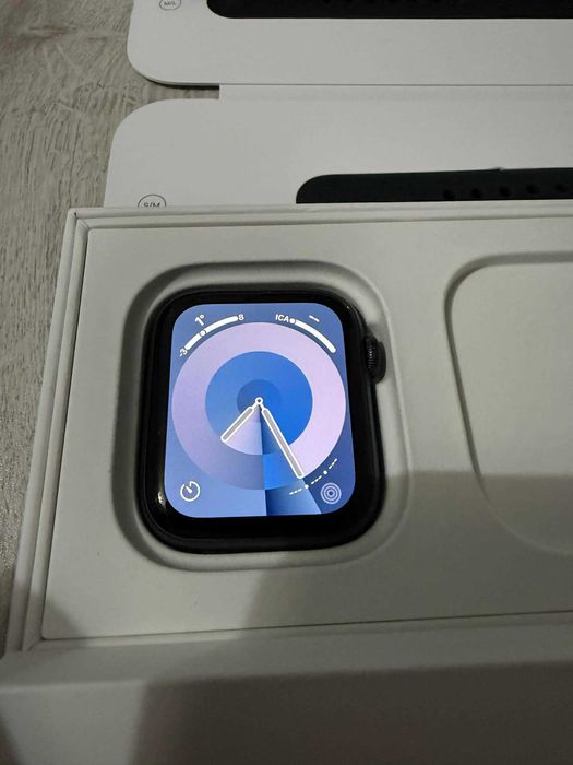 Apple watch SE space gray