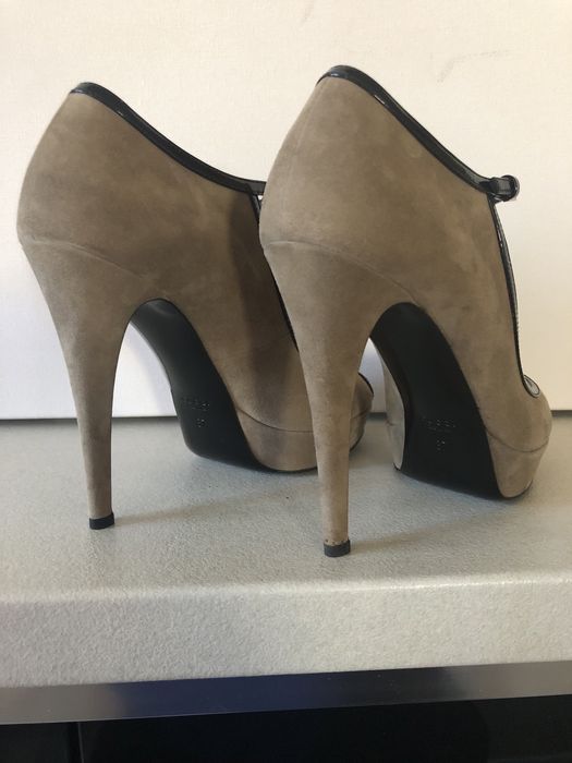 Pantofi open toe Gucci