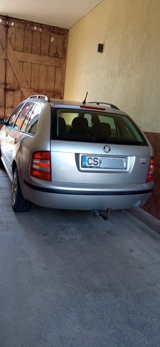 Vând Skoda Fabia