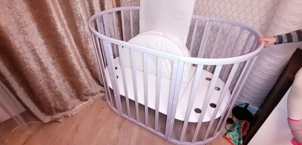 Кроватка детскся