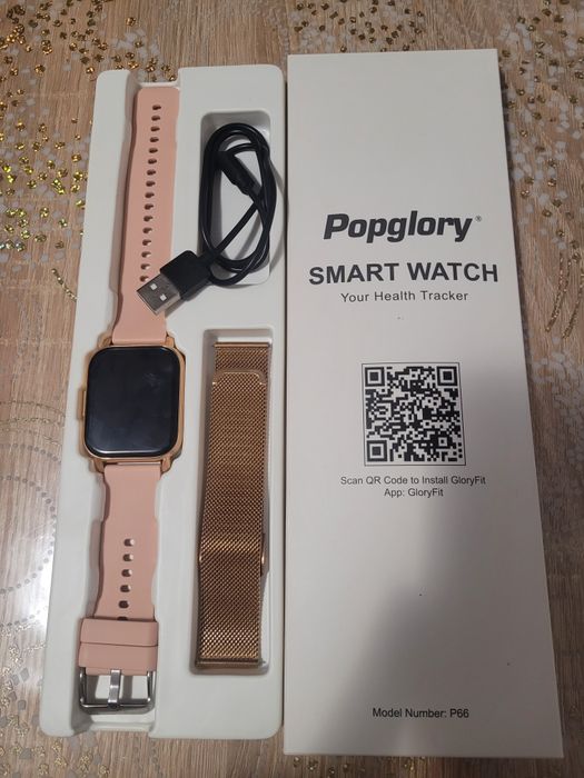 Vând Smart watch pentru femei