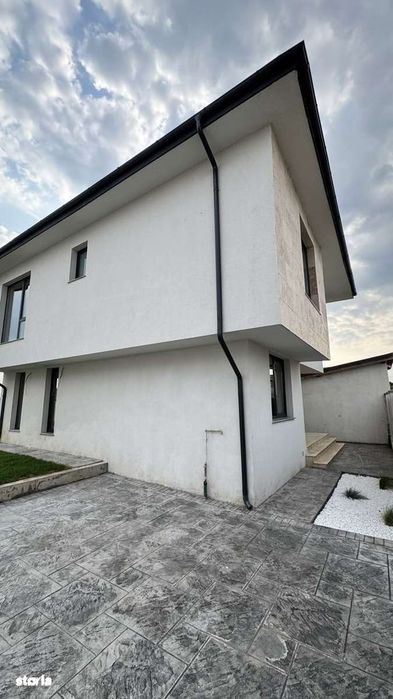 Casă nouă de vânzare în Tunari – 3 dormitoare,piscină