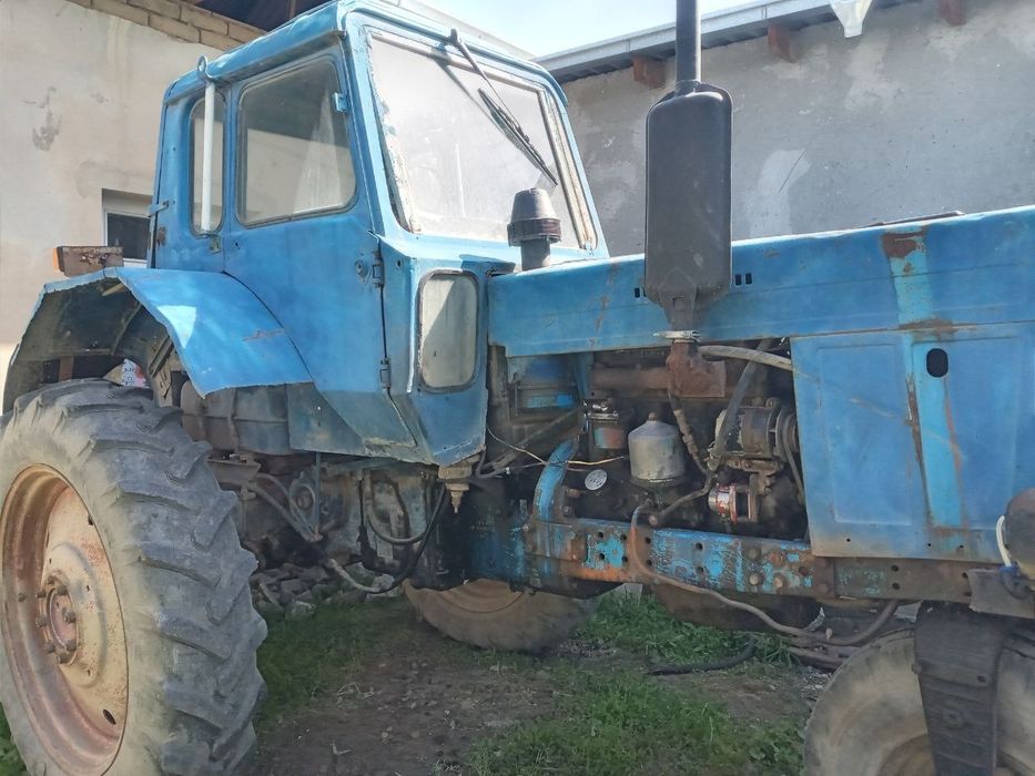 Belarus MTZ80 sotiladi
