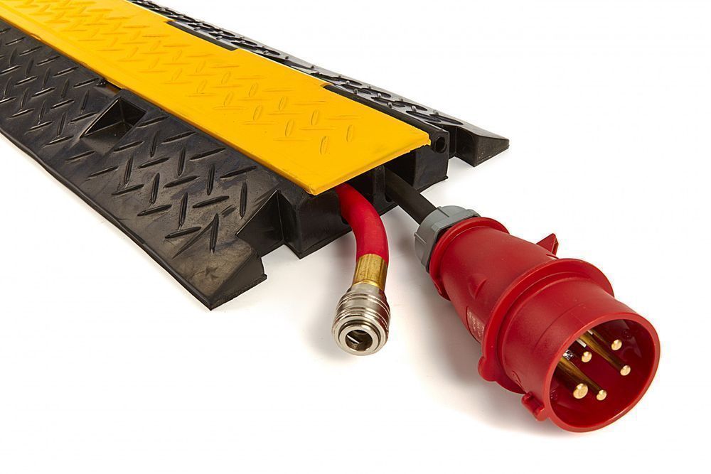 Rampa limitator de viteza cu canal pentru cabluri, 100 cm, hbm machine