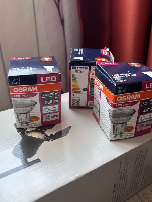 Plafoniera Klausen Hook PL3+ becuri cadou+ cablu