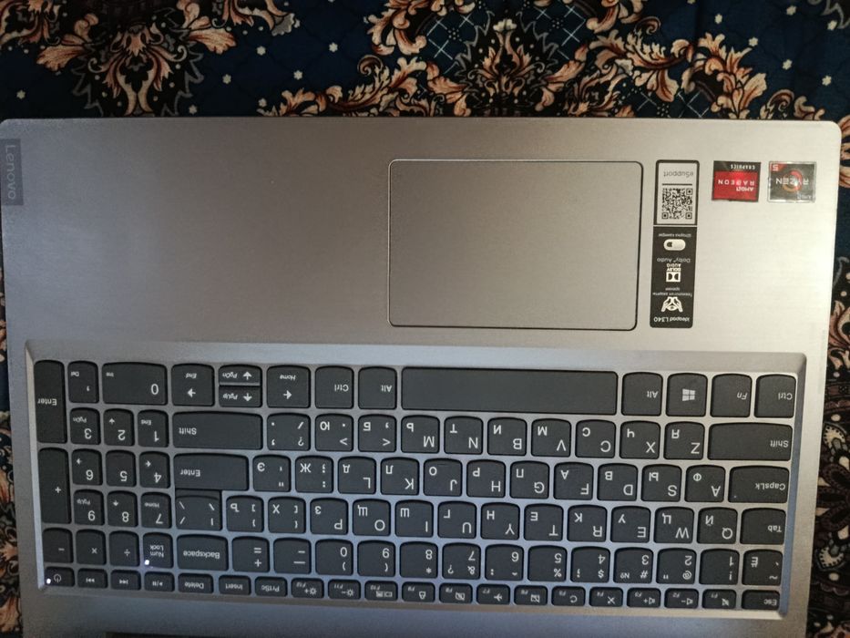 Noutbuk Lenovo L340