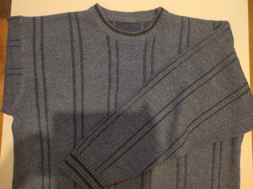 Мъжки вълнен пуловер, размер М