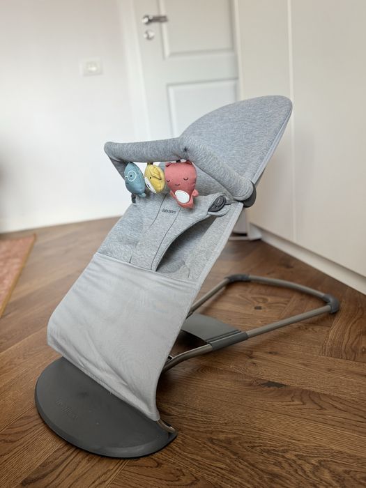 Balansoar BabyBjorn Bliss + bara de jucarii