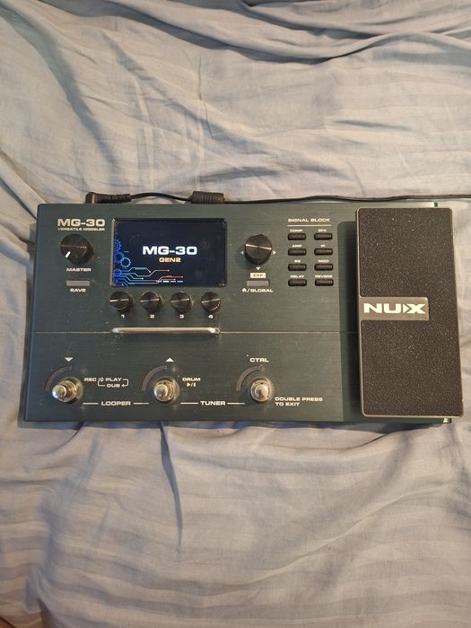 Гитарный процессор Nux MG-30