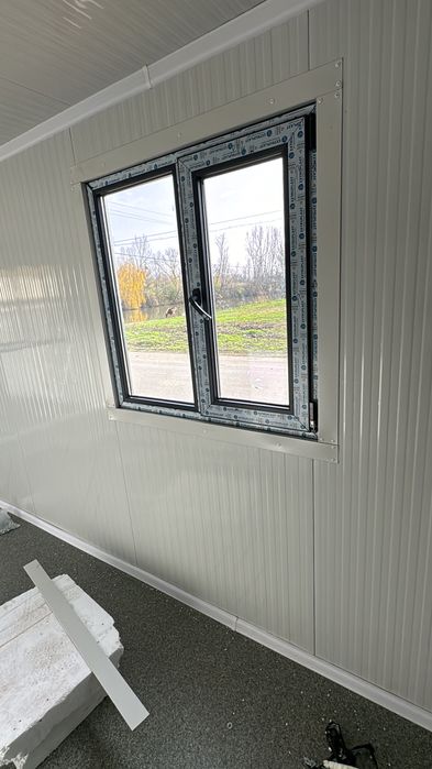 Container modular 6/2,4 cu panou de 6cm