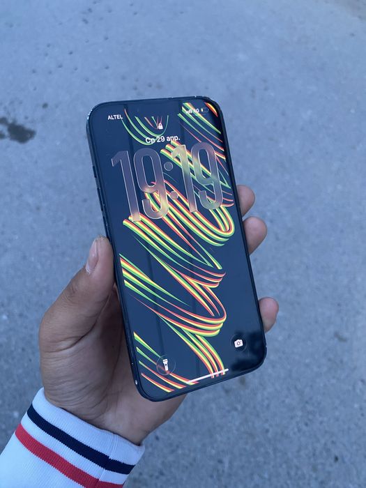 iPhone 13 без ремонт