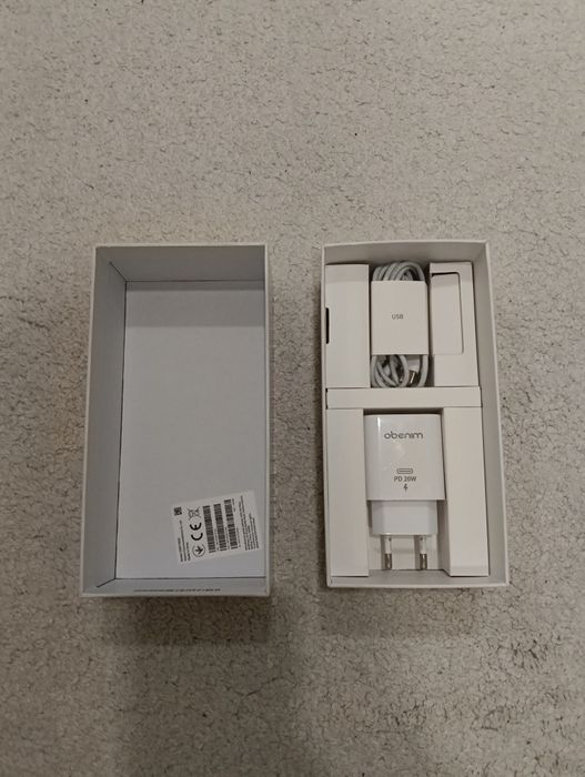Продавам Xiaomi Redmi 10, 128GB, 4GB RAM