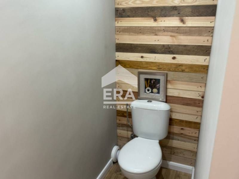 Дава се под наем Офис в Варна, м-т Евксиноград - 60 кв.м за 459 € - Снимка #3