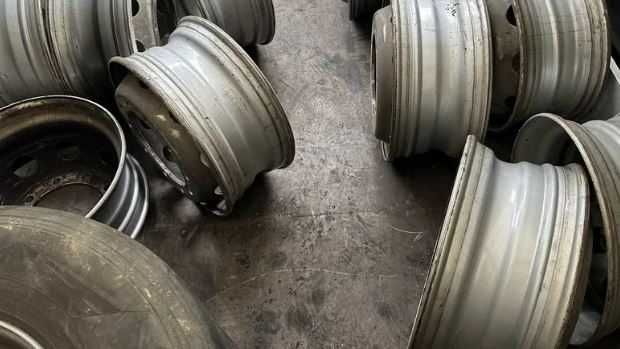 Jenti otel pt Schmitz Krone  Kogel Volvo Mercedes Daf Renault Scania