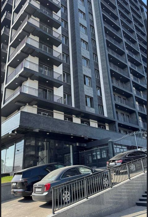 Новостройка ЖК "Vegas Tower" ул Шота Руставели Кадастр есть 6 этаж .