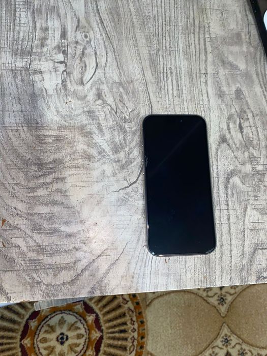 Продам айфон 15 про