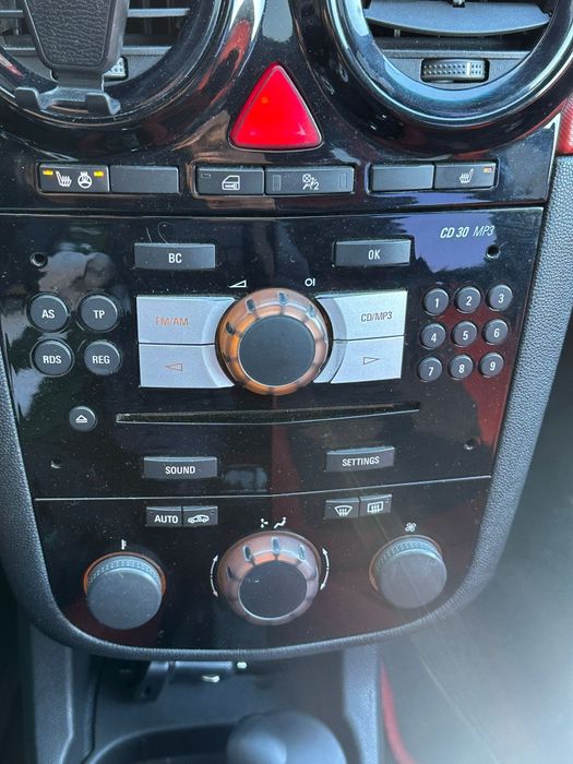 Opel CORSA d full full