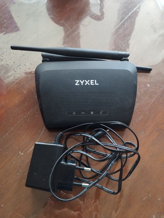 Роутер Zyxel рабочий