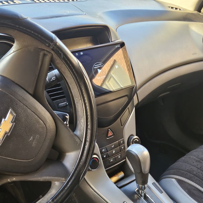 Шевроле круз 2011года