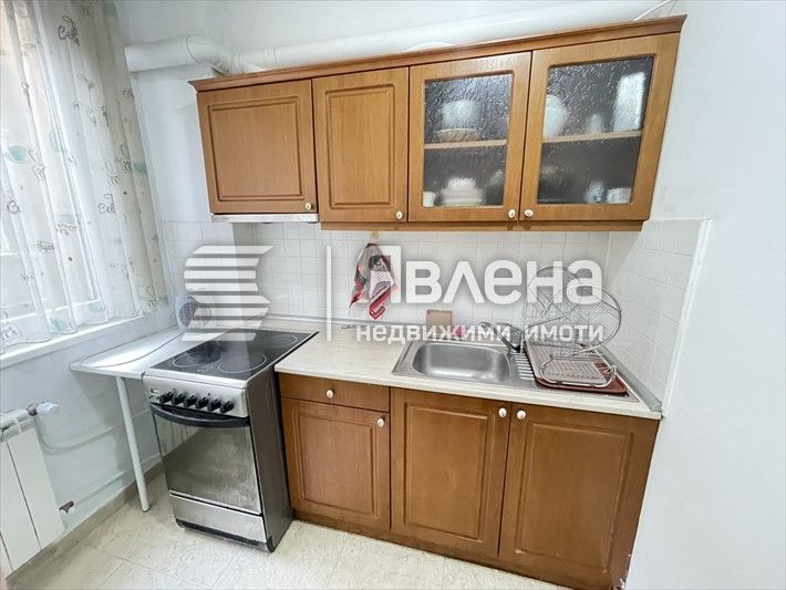 Дава се под наем Тристаен апартамент в София, Център - 99 кв.м за 760 € - Снимка #6