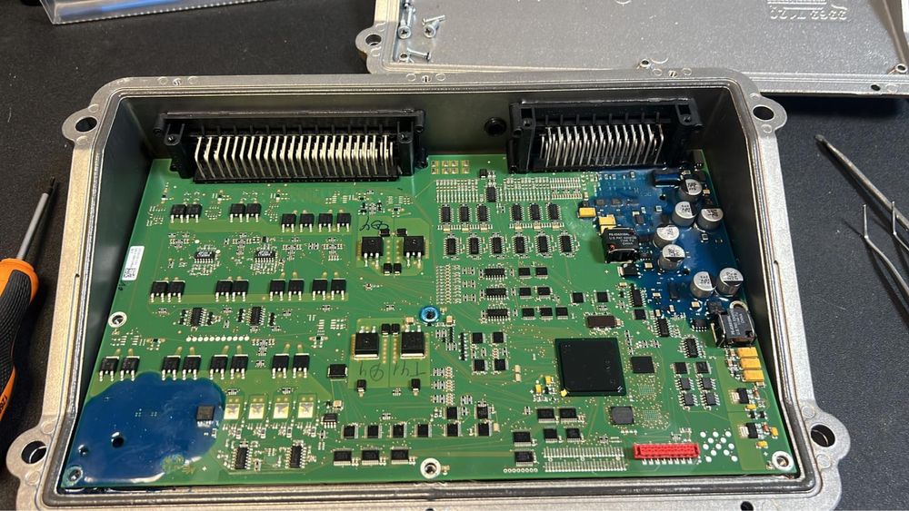 Reparatii Calculatoare motor, borduri,  module utilaje grele, agricole